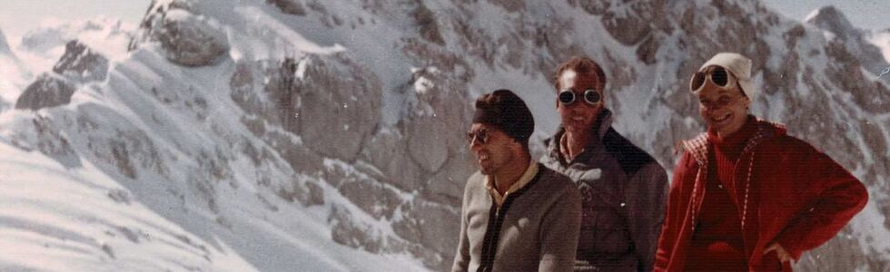 26.03.1960 - Auf dem Jägerbrunntrog mit Teufelshörner.